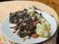 Fotografija recepta: Konopljine testenine s cvetačo