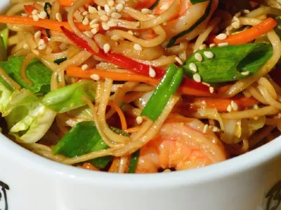 Chow mein »ala fasulas«