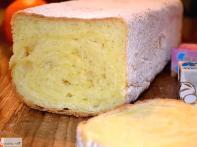 Maslena potica s kandirano limono