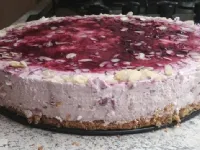 Fotografija recepta: lchf biskvit s sadno kremo