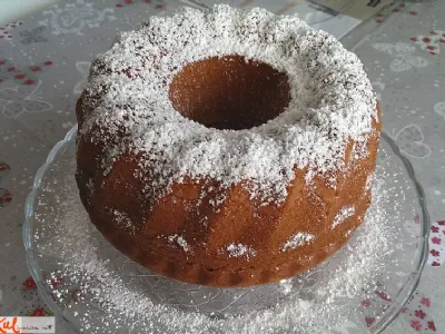 Jogurtov biskvitni kolač