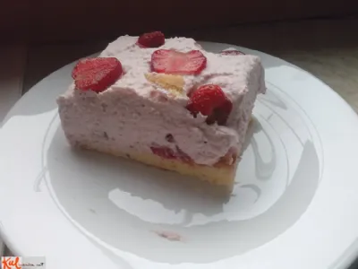 Pecivo iz jagod in mascarponeja