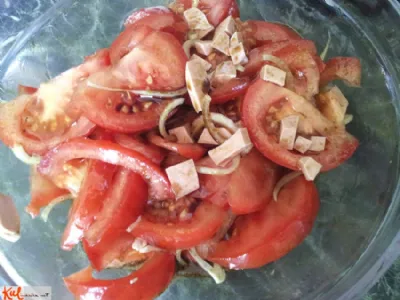 Paradižnikova solata s "poliko"