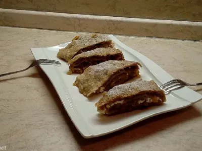 Jabolčno - bučni zavitek