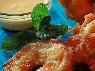 Ocvrta jabolka z vanilijevo kremo