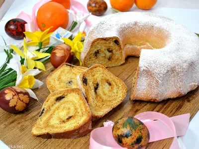 Karamelna kokosova potica s čokolado