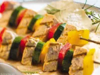 Fotografija recepta: Zelenjavna nabodala z bio tofujem