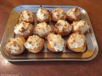 Fotografija recepta: Pečene marelice s kokosovim nadevom