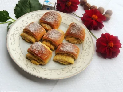 Mini potičke z vanilijevo kremo