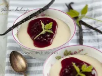 Fotografija recepta: Vanilijev puding s hitrim malinovim džemom
