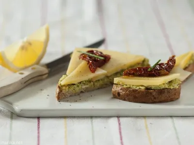 Eksotični avokadov namaz