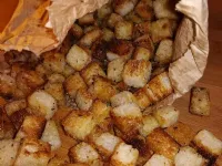Fotografija recepta: Krutoni "ala fasulas"