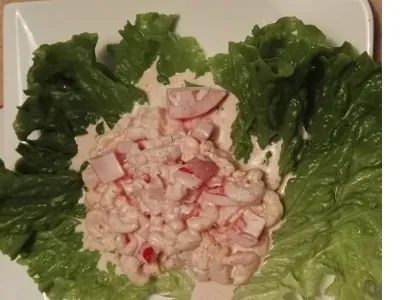 Cocktail z rakci in ananasom