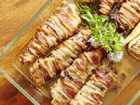 Fotografija recepta: Piščančja nabodala s slanino