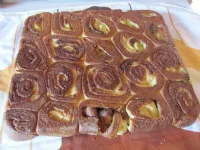 Fotografija recepta: Pehtranovi kravjaki iz kvašenega testa