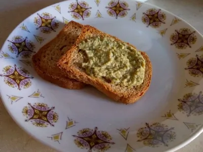 Koruzni namaz z baziliko