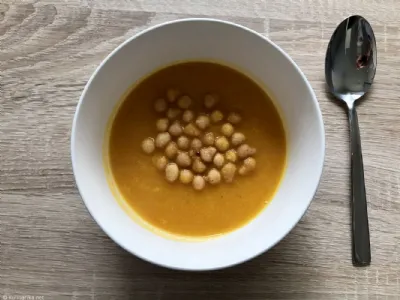 Gosta korenčkova juha