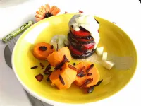 Fotografija recepta: Zloženka iz jajčevcev in sirovo omako