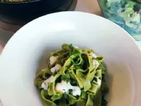 Fotografija recepta: Špinačni rezanci z zeleno omako