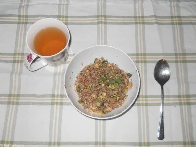 Ajdova kaša z jajcem, bučko in šampinjoni 