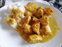 Fotografija recepta: Piščanec s kokosom in mandlji