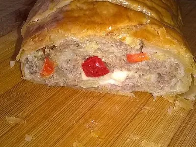 Rolada z mesom in sirom