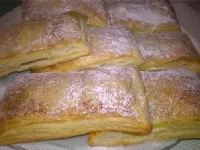 Fotografija recepta: Čoko - višnjeve blazinice