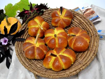 Polnjene bučke s porom