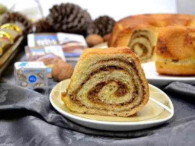 Medena potica z orehi