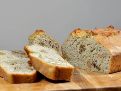 Hitri ajdov kruh z orehi