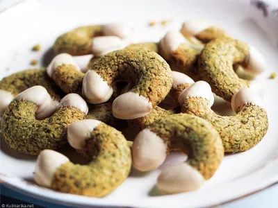 Rogljički z bučnimi semeni