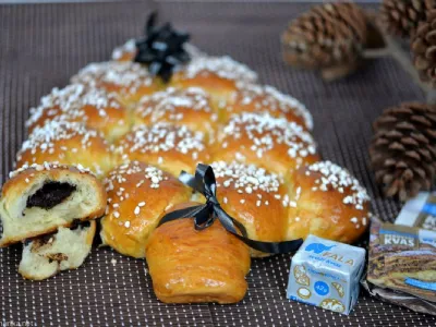 Smrekica z lešnikovo kremo