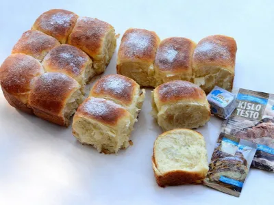 Buhteljni z lešnikovim namazom