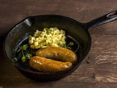 Prosena kolina z zeliščno polento