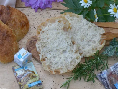 Copatke (ciabatte) z rožmarinom