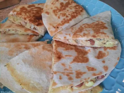 Tortilje s tuno, bučkami in fižolom