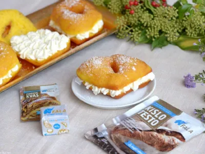 Bučni flancati z mascarpone kremo s smetano