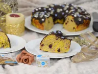 Fotografija recepta: Prepleten lešnikov  venec v bučnem testu s čokolado