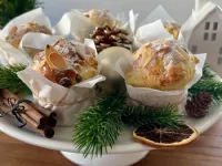 Fotografija recepta: Mini panettone z brusnicami in čokolado