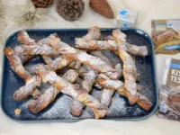 Fotografija recepta: Svedrčki s pistacijevim nadevom