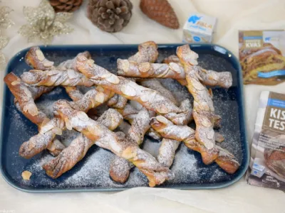 Svedrčki s pistacijevim nadevom