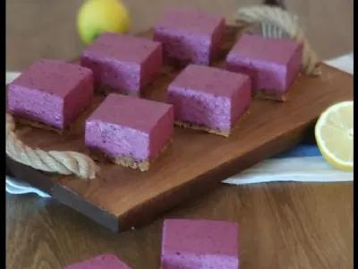 Enostavne borovničeve kocke