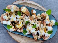 Fotografija recepta: Fige s svežim sirom in medom