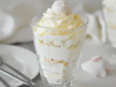 Raffaelo torta v kozarcu