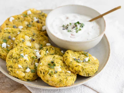 Bučkini polpeti s feta sirom