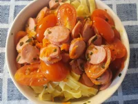 Fotografija recepta: Rezanci s hrenovkami in zelenjavo