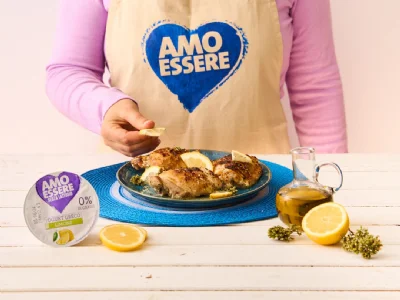 Piščančja stegna z limoninim jogurtom in origanom