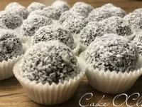 Fotografija recepta: Biskvitne rumove kroglice