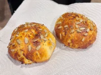 Fotografija recepta: Hitri skutini »kruhki«