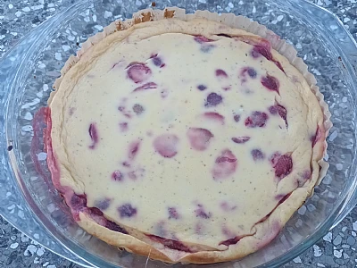 Jogurtno jagodna torta